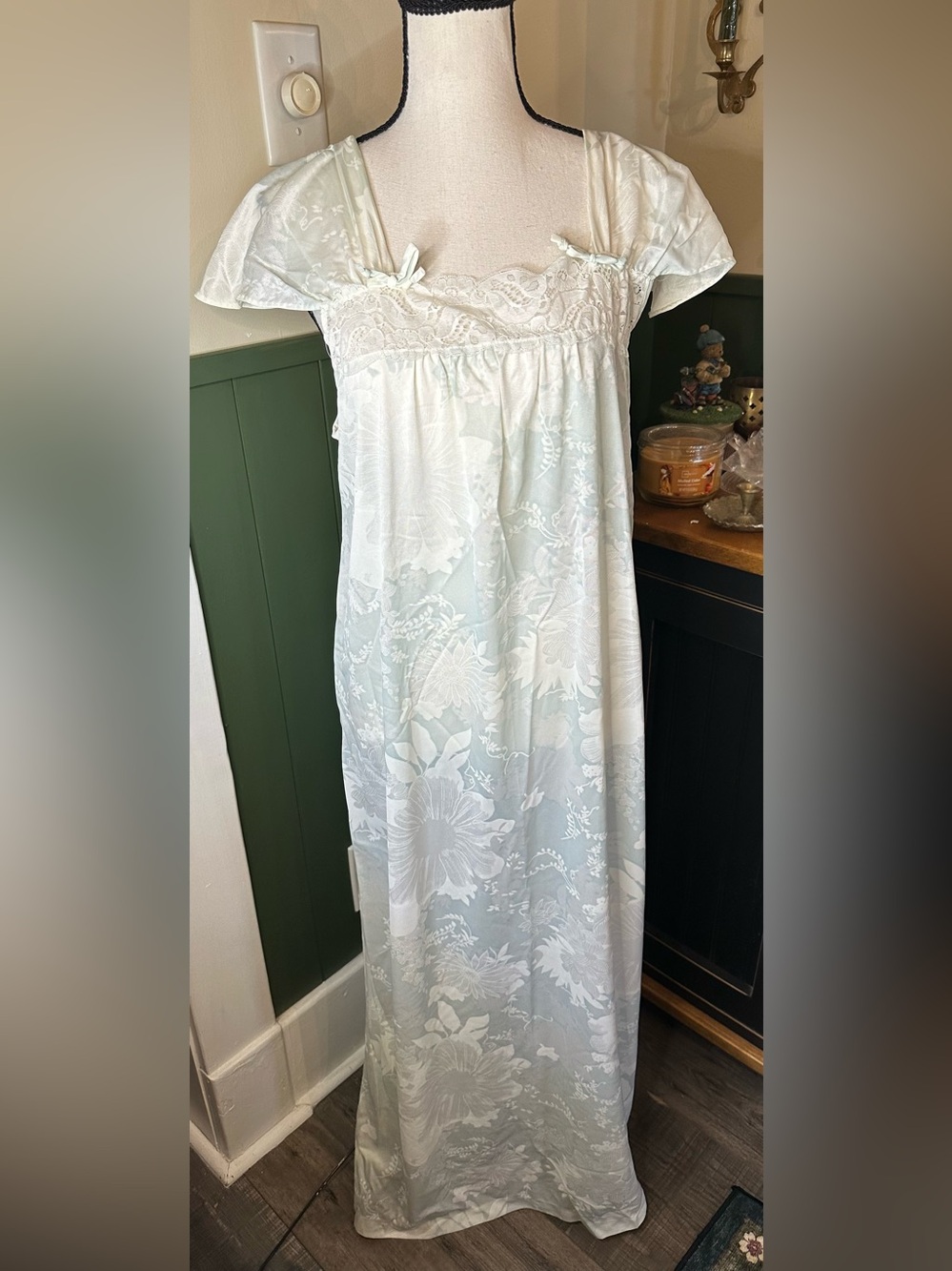 Vintage MOVIE STAR Medium Light Blue Full Length Nylon Negligee Nightgown